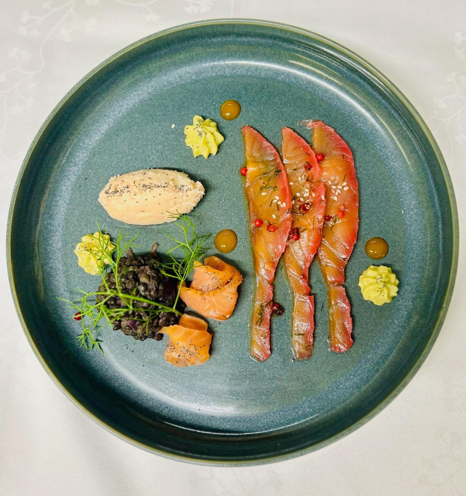 Hotel Poste Et Champanne 布里尤德 外观 照片